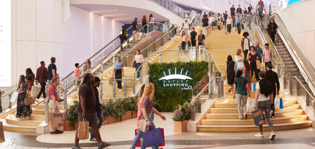 Outlet-Shopping-at-The-O2